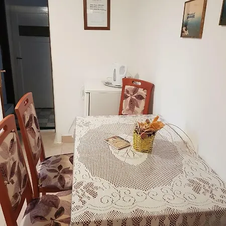 Adriana Apartament *