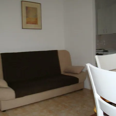 Apartment Adriana *